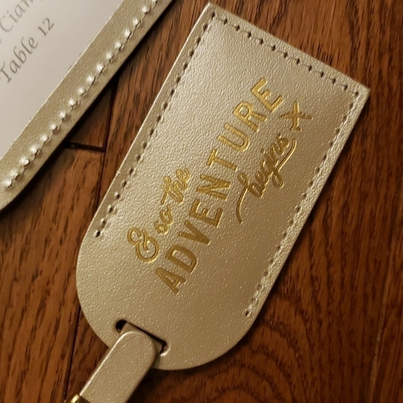 E so the ADVENTURE begins luggage tag set of 2 - Picture 3 of 6